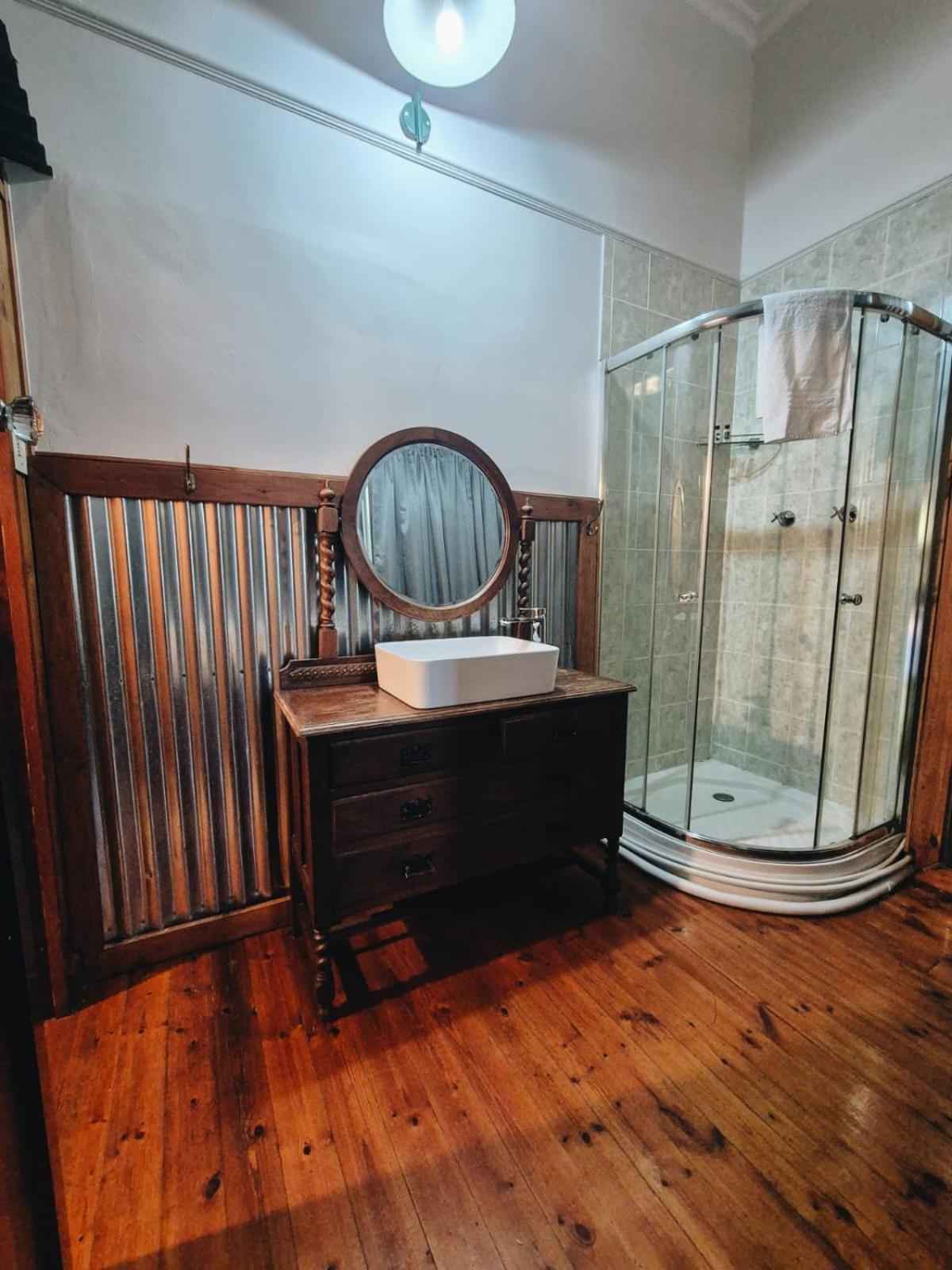Skinkikofi Guest House Paarl Bagian luar foto
